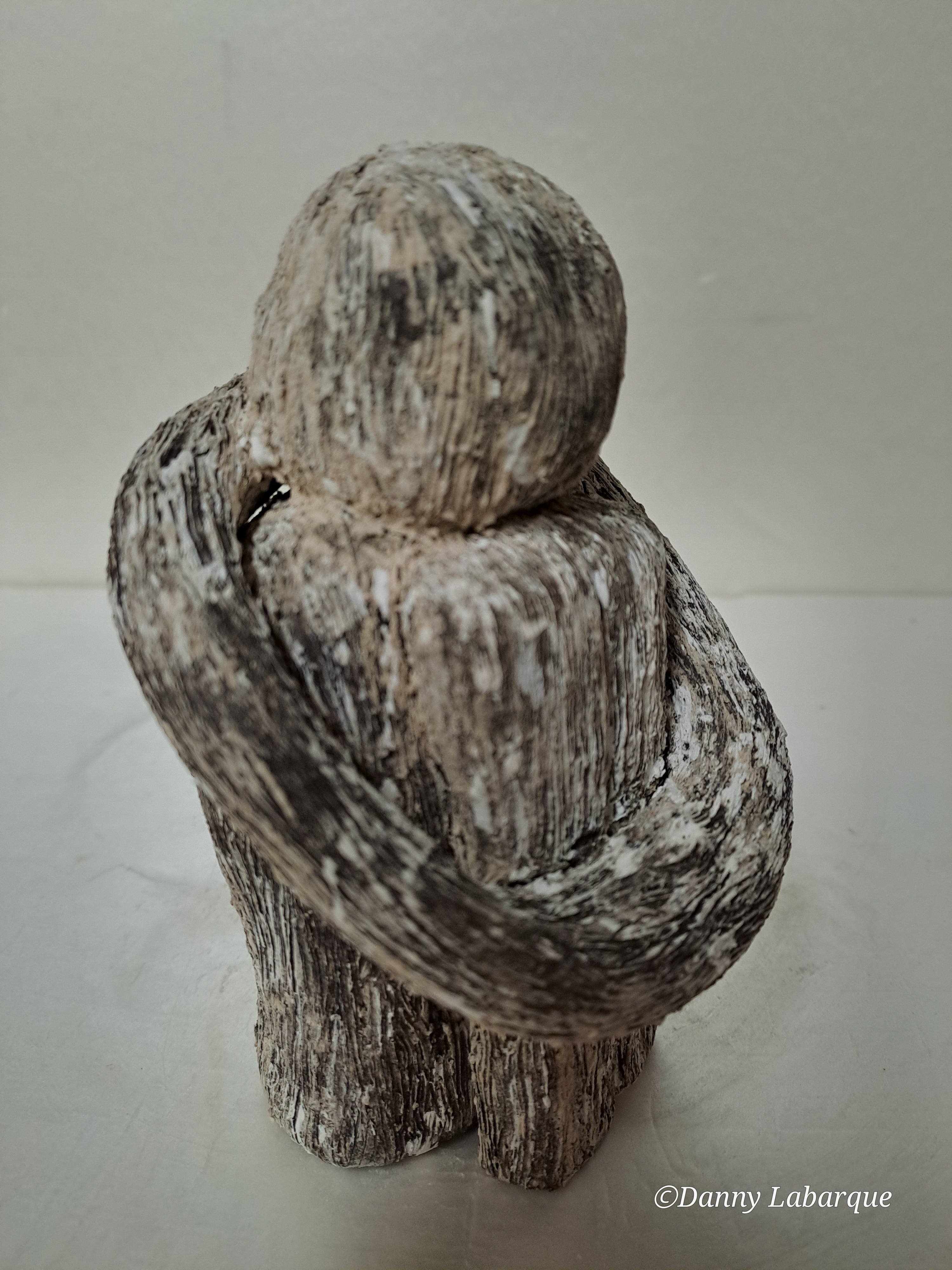 Ref. 0220 De eeuwige omhelzing (Houder voor wierookstokjes)